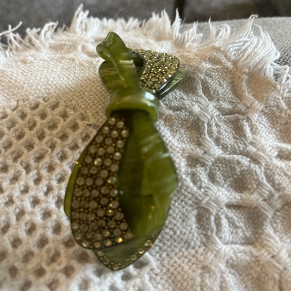 Vintage Aznavour Paris hair clip very high quality hand made lucite - Picture 3 of 7